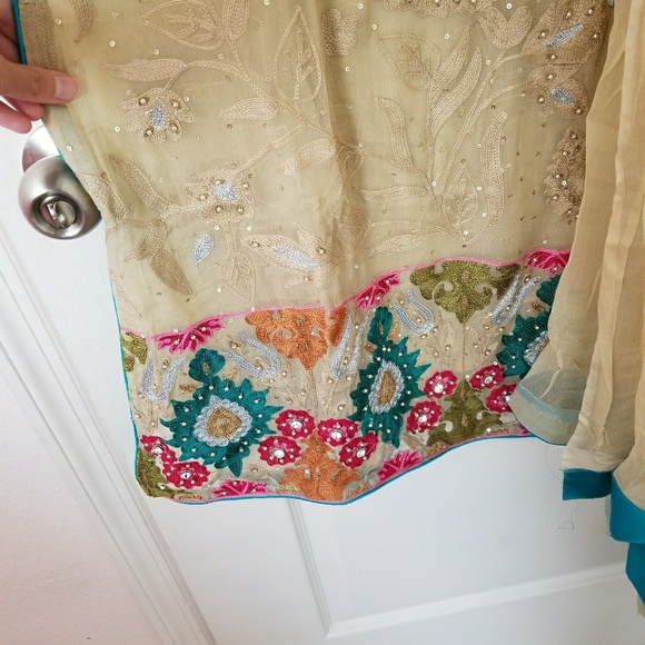 FINAL PRICE Pakistani embroidered fancy 3 pc chiffon suit - Picture 7 of 9